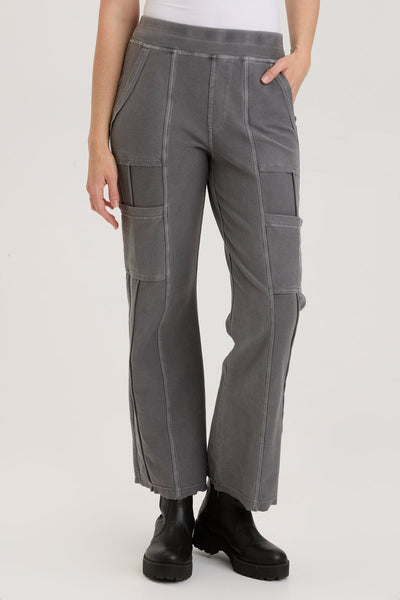 Kiah Flare Pant in Gray
