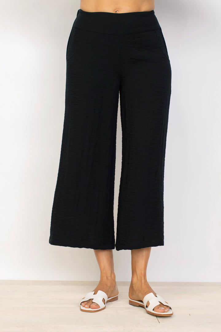 Express Solid Crop Pant in Black