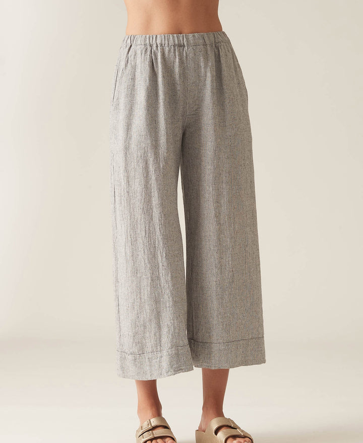 Pleated Crop Pant in Crosshatch White