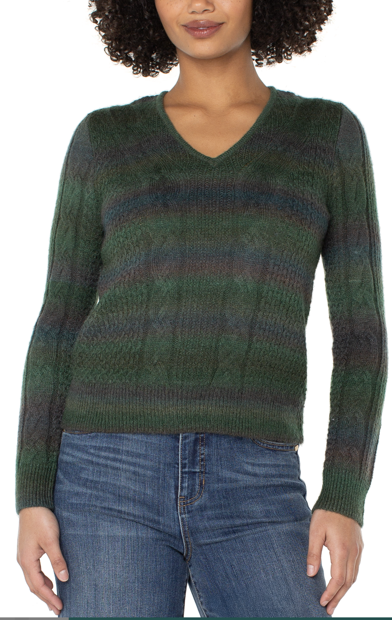 Long Sleeve Drop Shoulder V Neck Sweater in Green