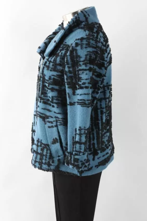 Off The Grid Retro Jacket in Ocean