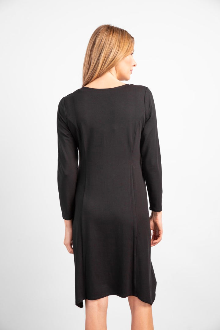 Core Travel Dip Hem Dress in Black