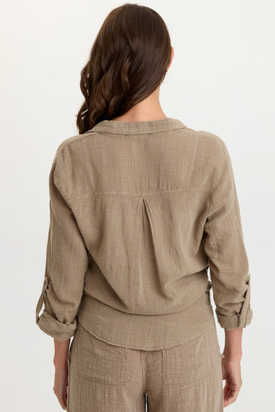 Porter Gauze Curved Hem Button-Up Top in Roadside Pigment