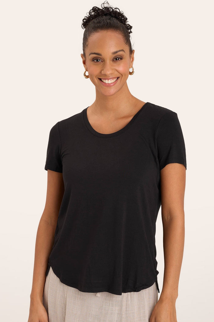 Authority Tee in Black