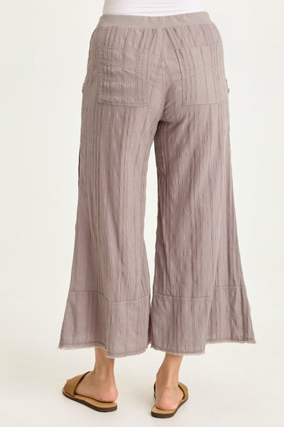 Doyen Textured Gauze Crop in Poppy Seed
