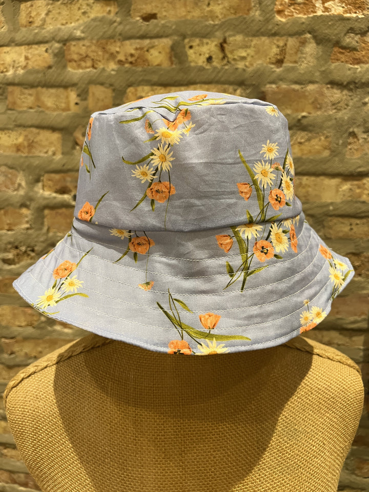 Bucket hats (handsewn)