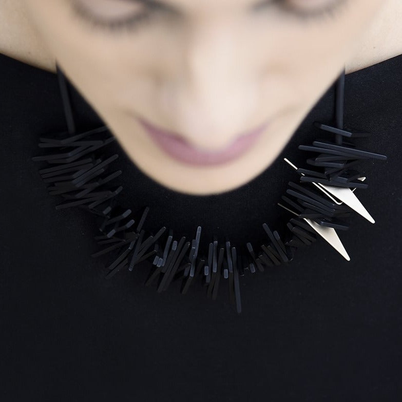 Helix Necklace Black Gold