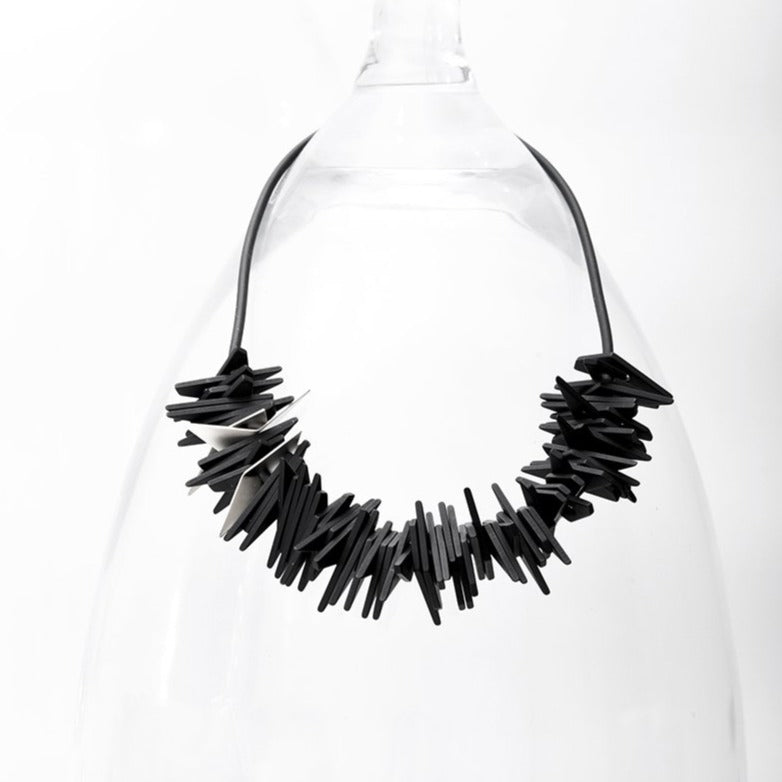 Helix Necklace Black Silver