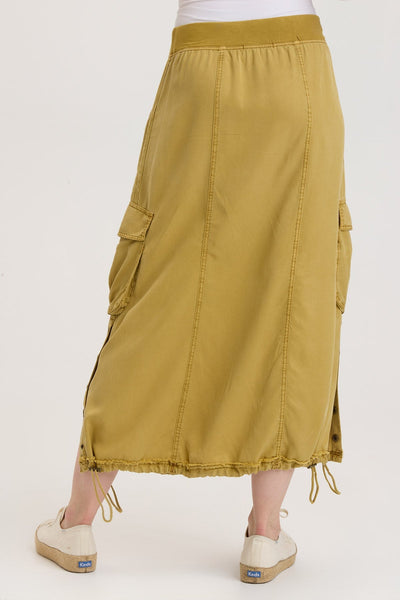 Leslyn Skirt in Faded Lime Green