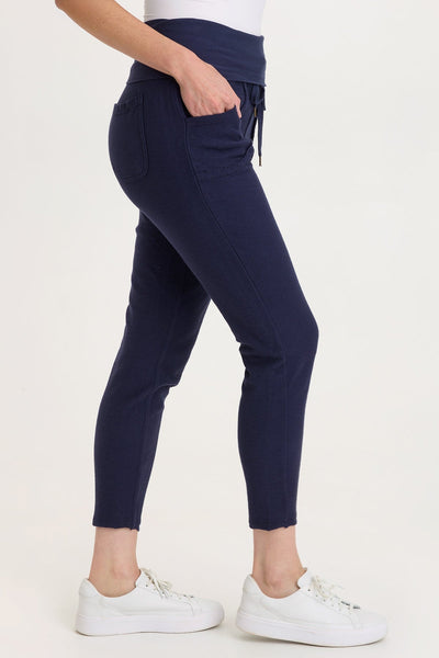 Kiefer Slim Leg Crepe Knit Pant in Navy