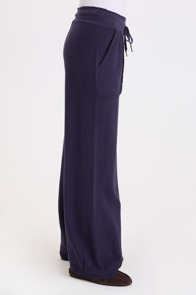 Himesh Crepe-Knit Pant in Navy