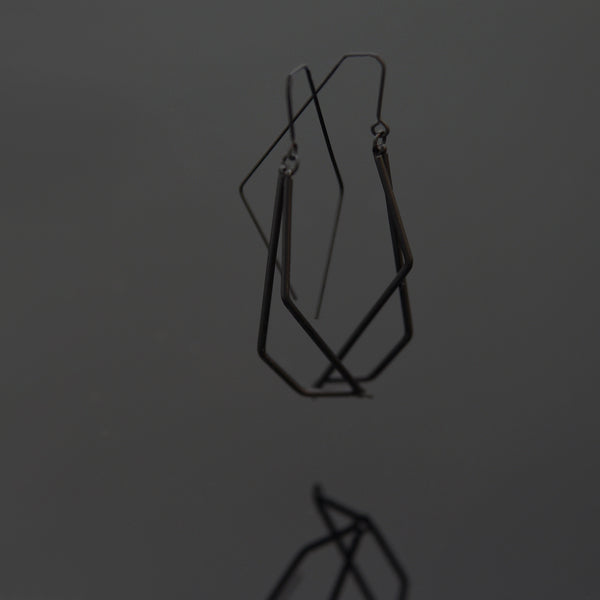 Levi Hook Earrings Matte Black