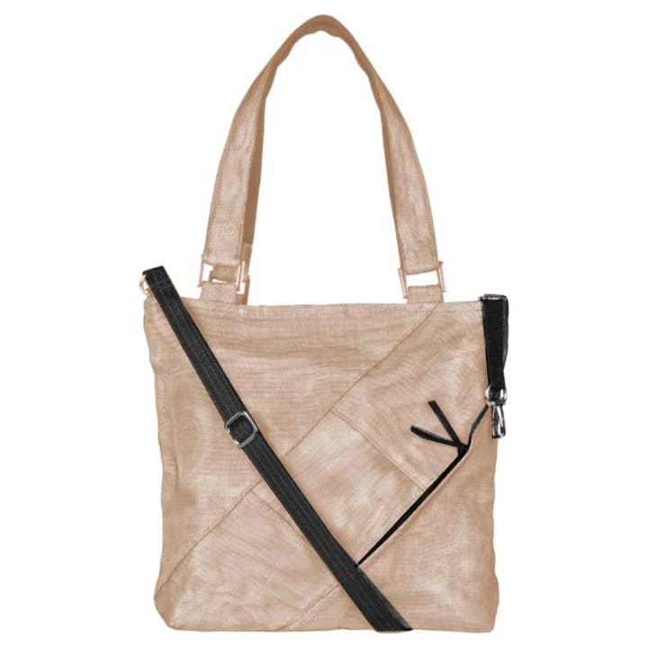 FAQ Bag in Sand
