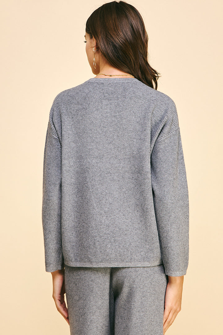 Front Slit Sweater Pullover in Heather Grey