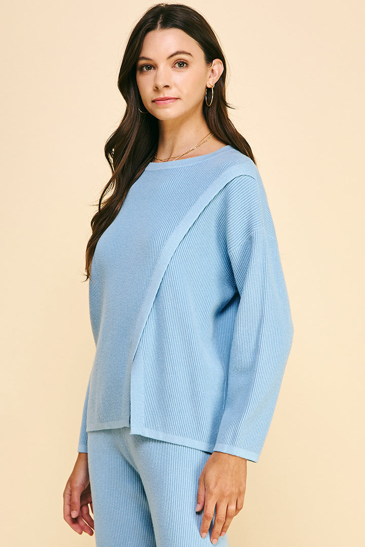 Front Slit Sweater Pullover in Light Blue