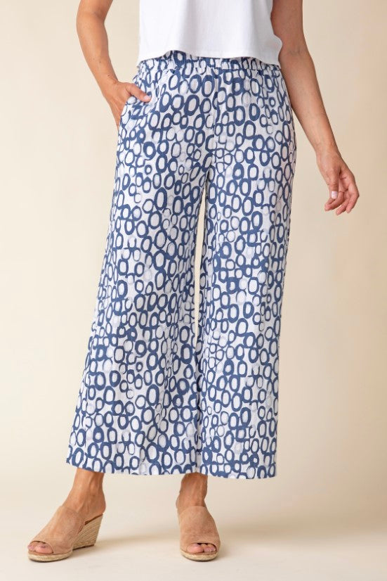 Inner Circle Veranda Pant in White
