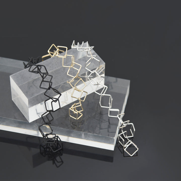 Maze Bracelet Satin Silver