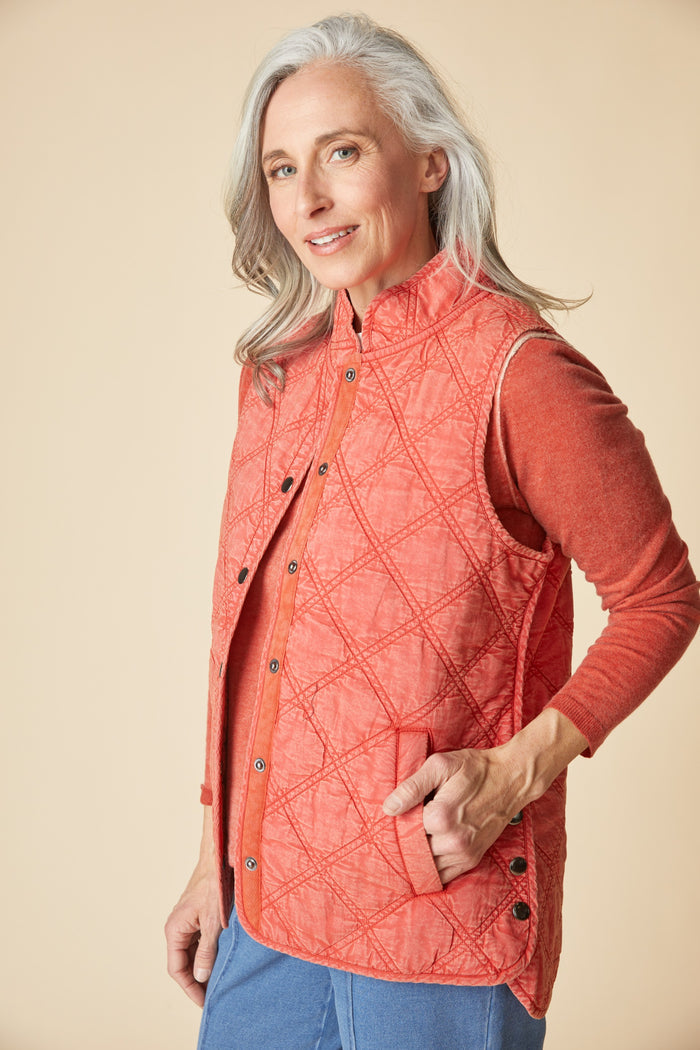 Windjammer Quilted Cotton Vest in Sienna