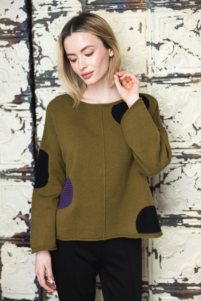 Circle Back Pullover in Moss