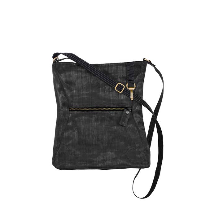 Scout Purse in Black