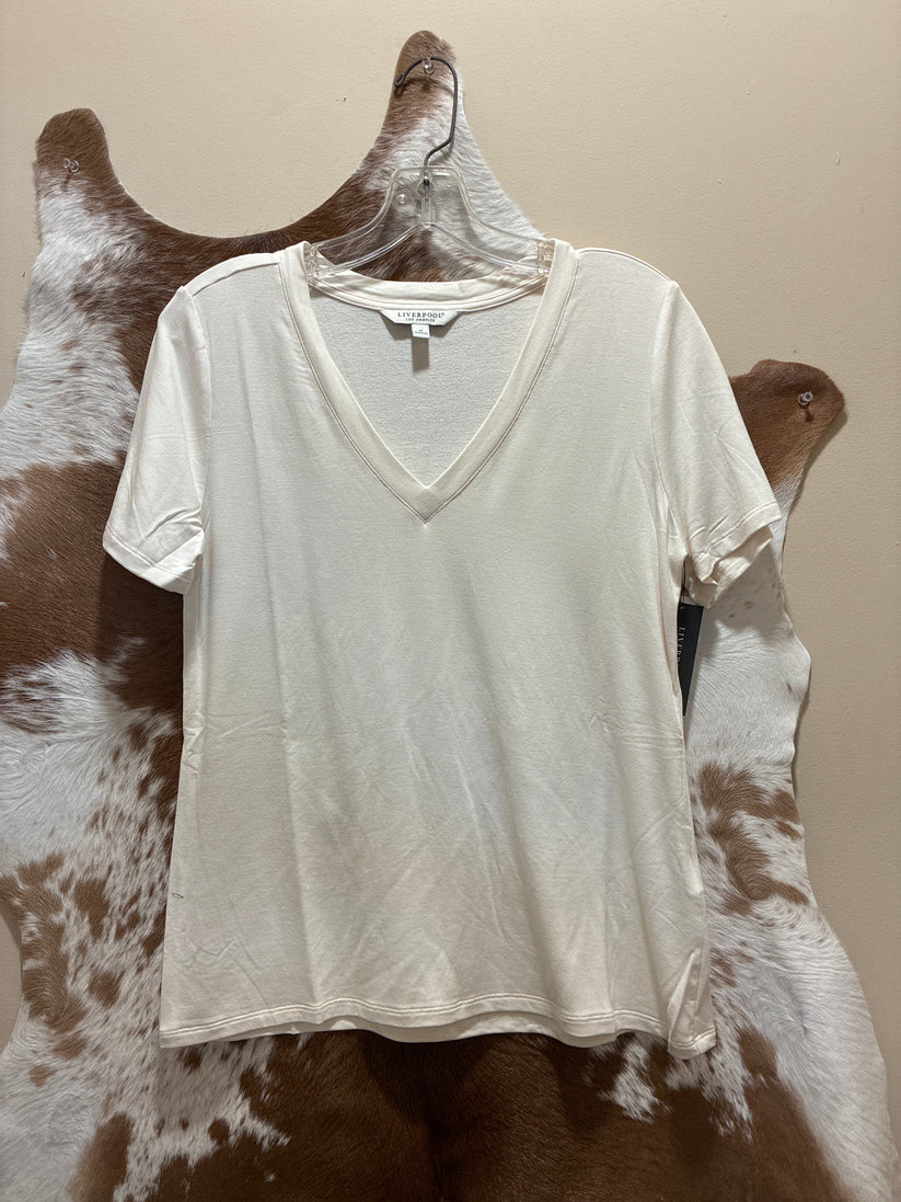 Short Sleeve V-Neck in French Cream