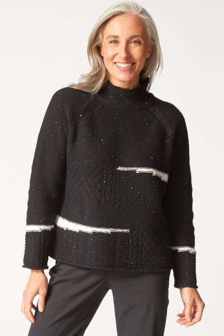 Harvest Tweed Mixed Cable Stitch Pullover in Black