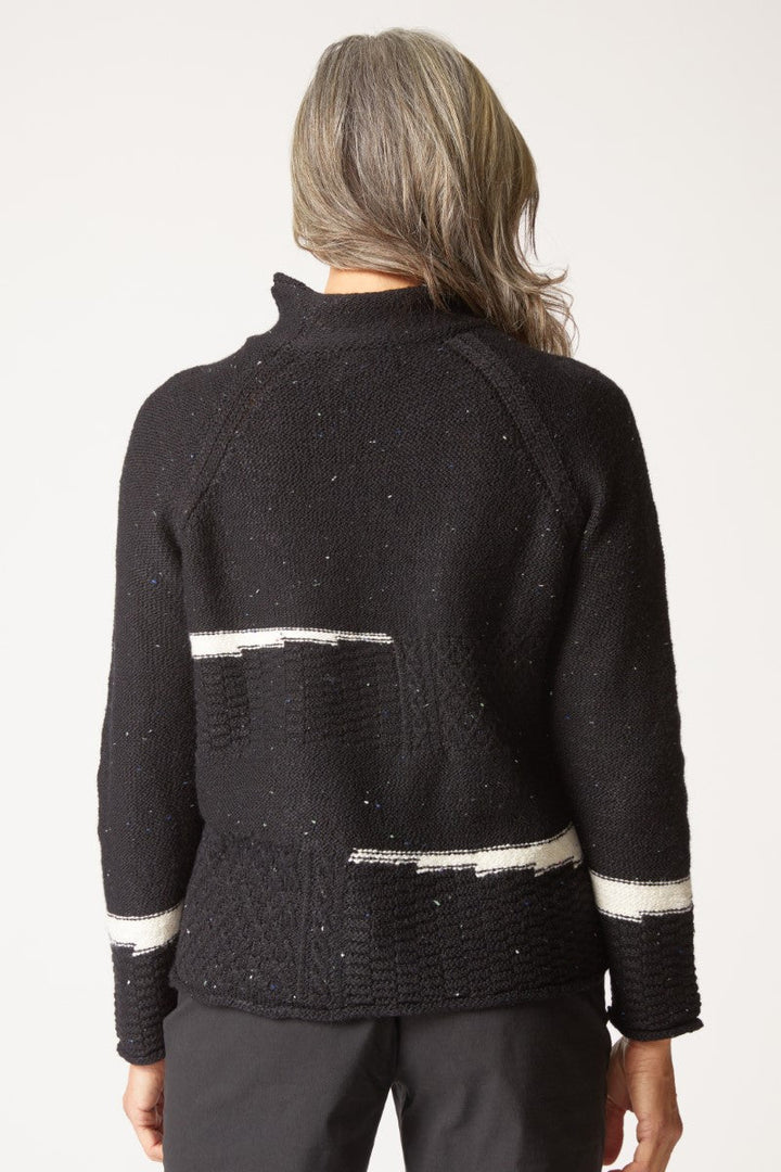 Harvest Tweed Mixed Cable Stitch Pullover in Black