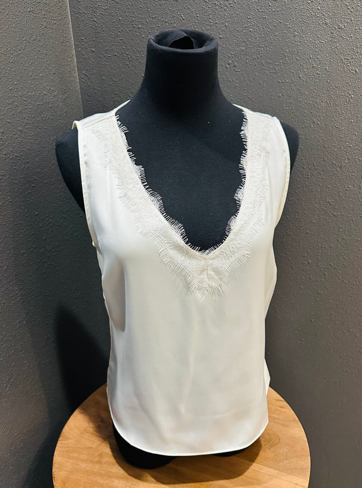 V-Neck Woven Lace Trim Tank in Whipped Cream