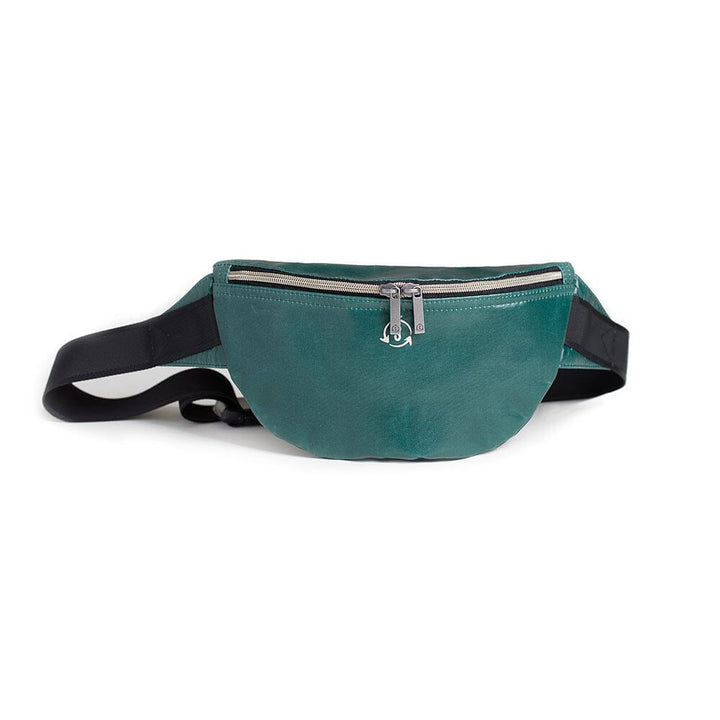 Roo Sling Bag in Green