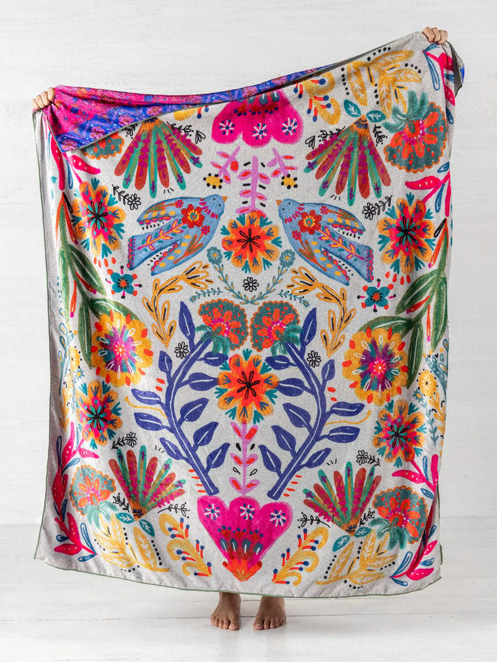 Double-Sided Cozy Throw Blanket in Taupe Birds