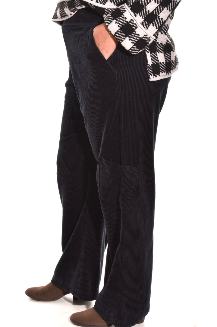 Tumble Cord Arty Pocket Pant in Black