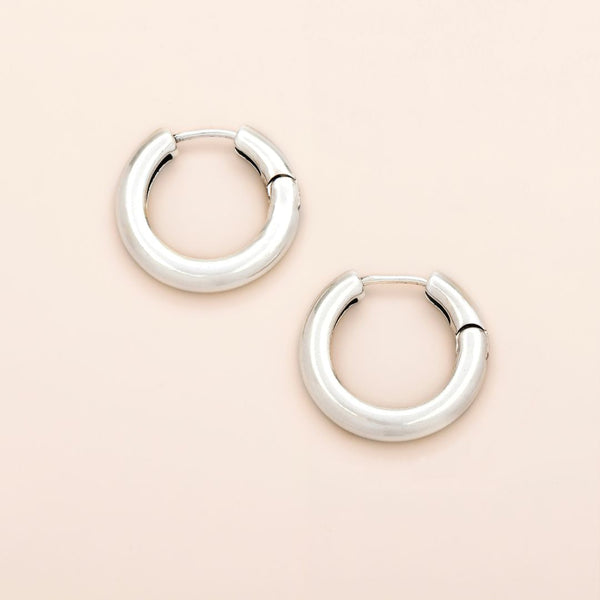 Refined Earring Collection - Medium Stellar Hoop/Silver