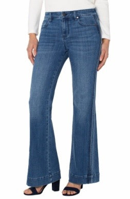 Hannah 32" Self-Trim Flare Jean