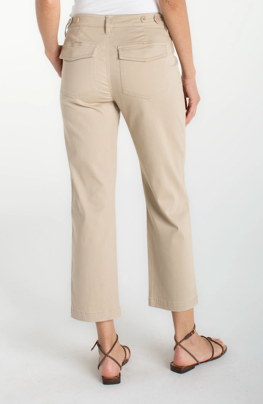 Utility Crop Straight With Side Tabs in Safari Sands