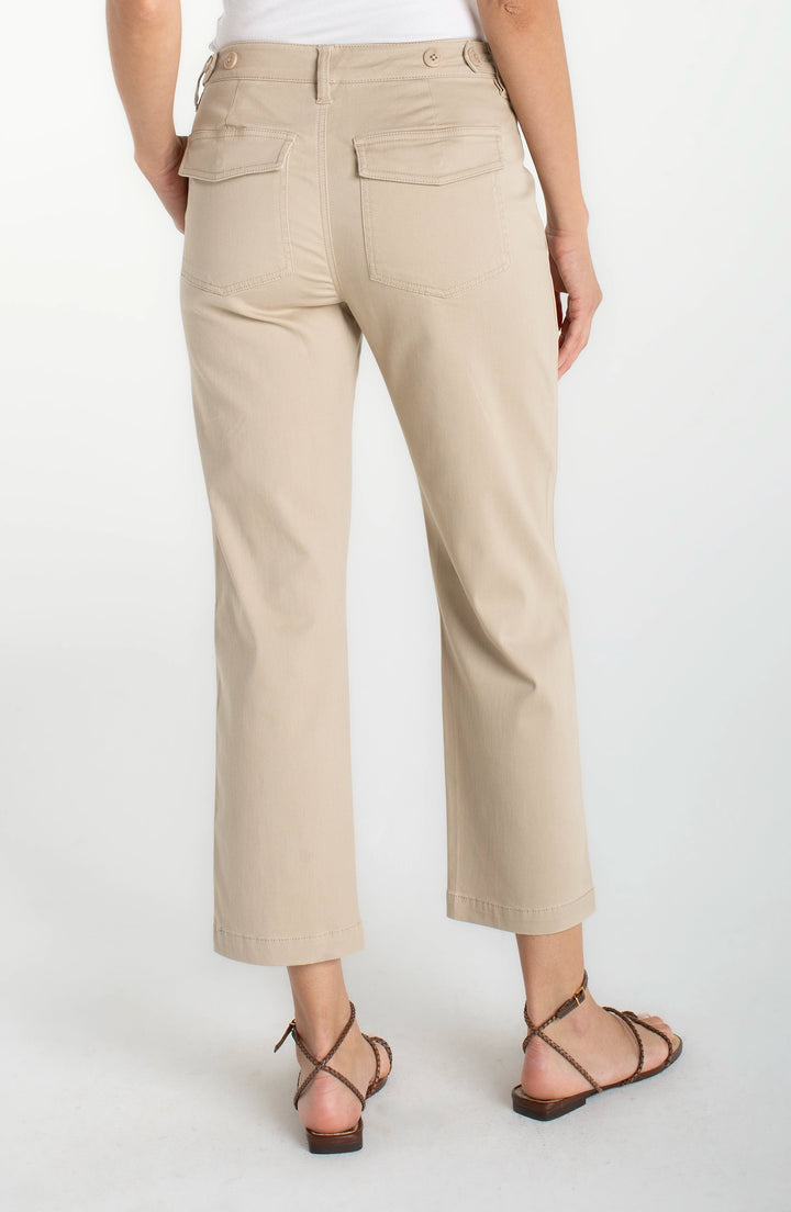 Utility Crop Straight With Side Tabs in Safari Sands