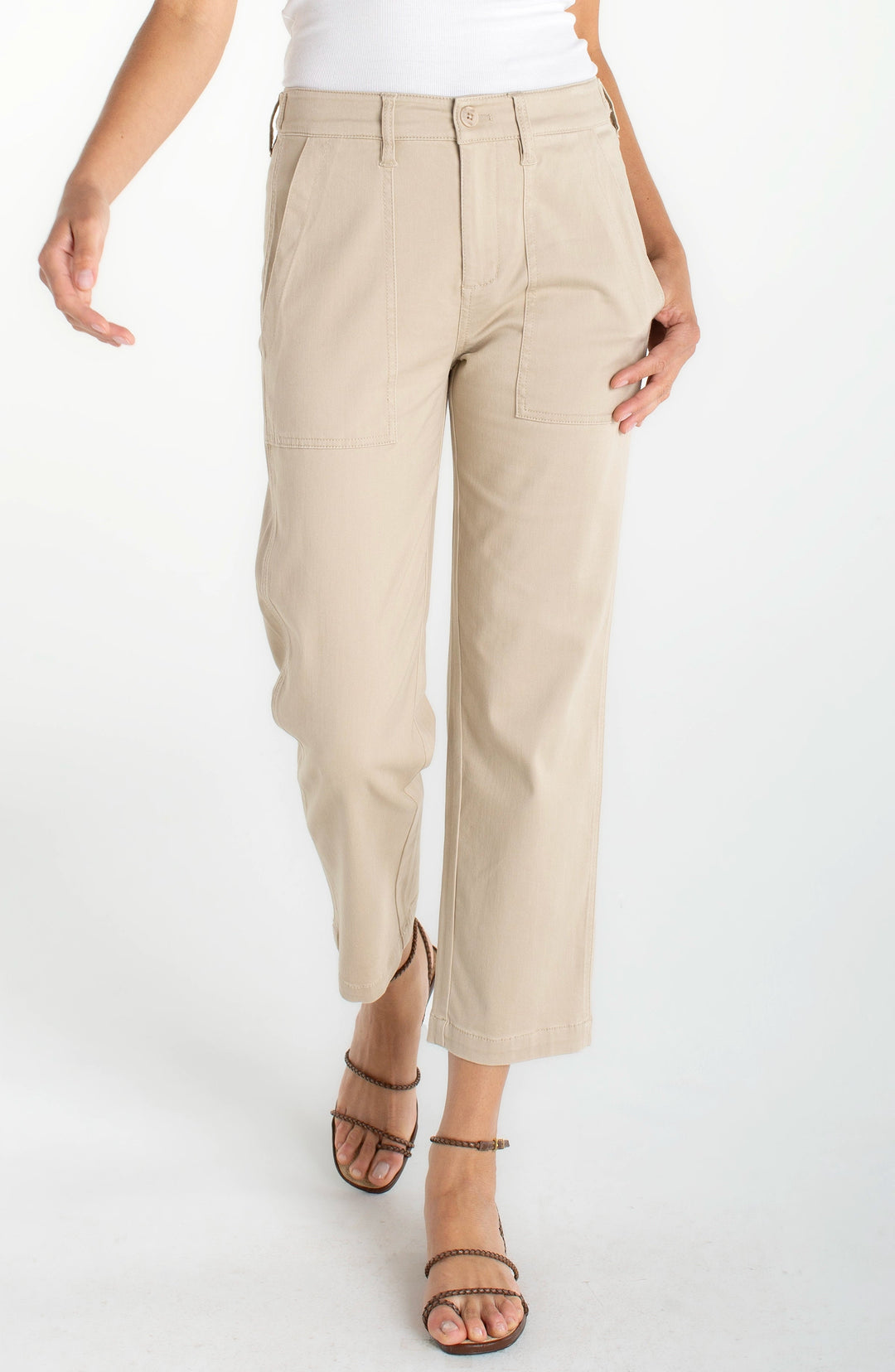Utility Crop Straight With Side Tabs in Safari Sands