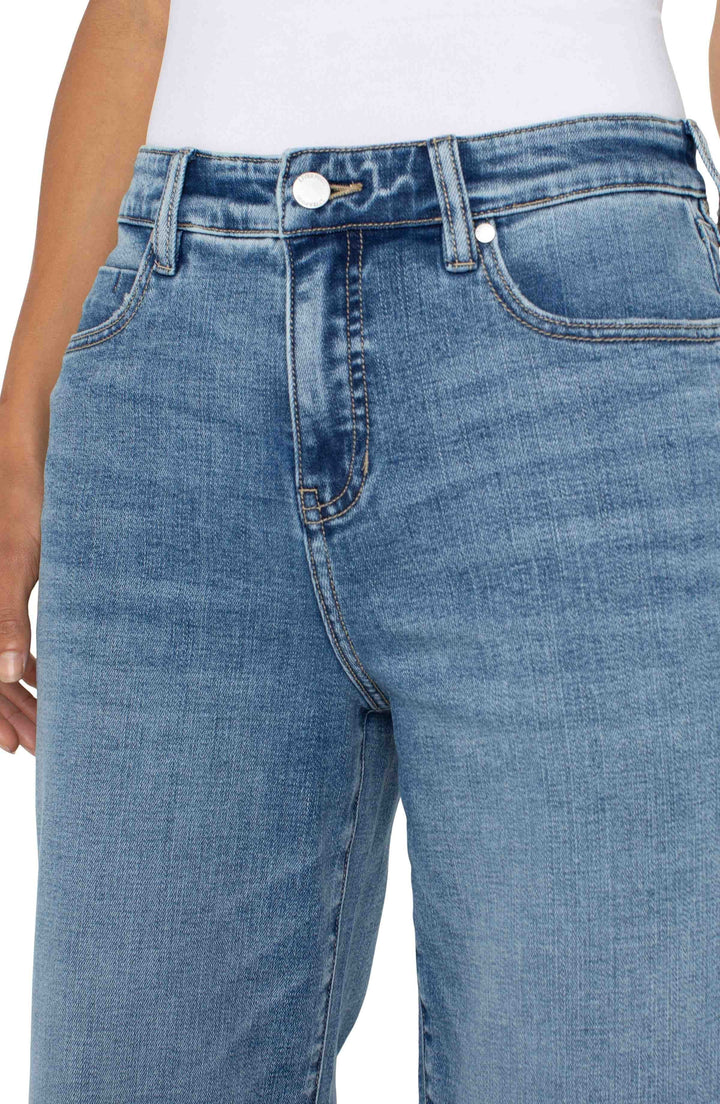 Stride Hi-rise Wide Leg in Carbon Canyon