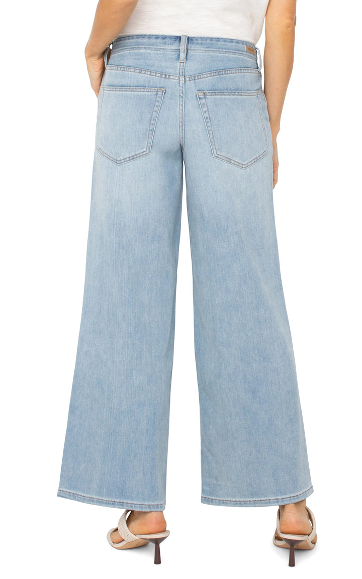 The Weekender Jeans
