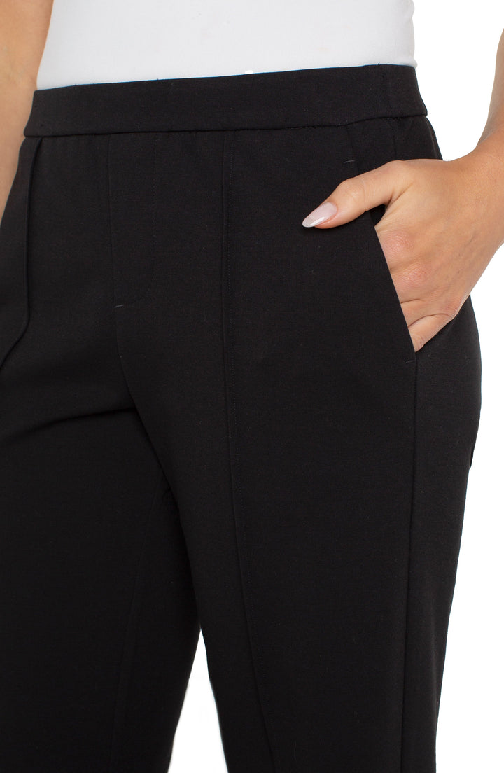 Wide Leg Pull-on Trouser in Black