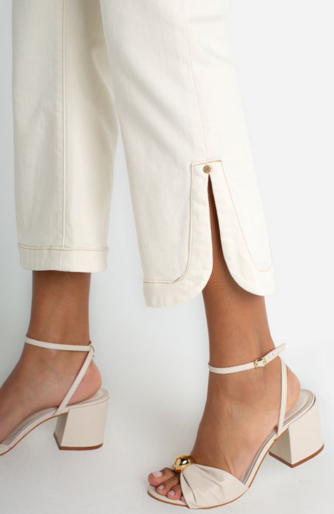 Hannah Crop Flare Tulip Hem in Desert Dunes
