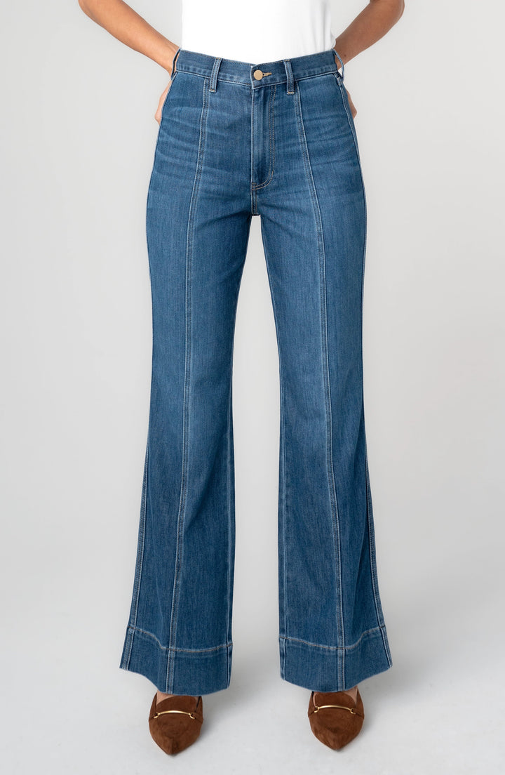 Relaxed High Rise Seamed Bootcut in Bayshore