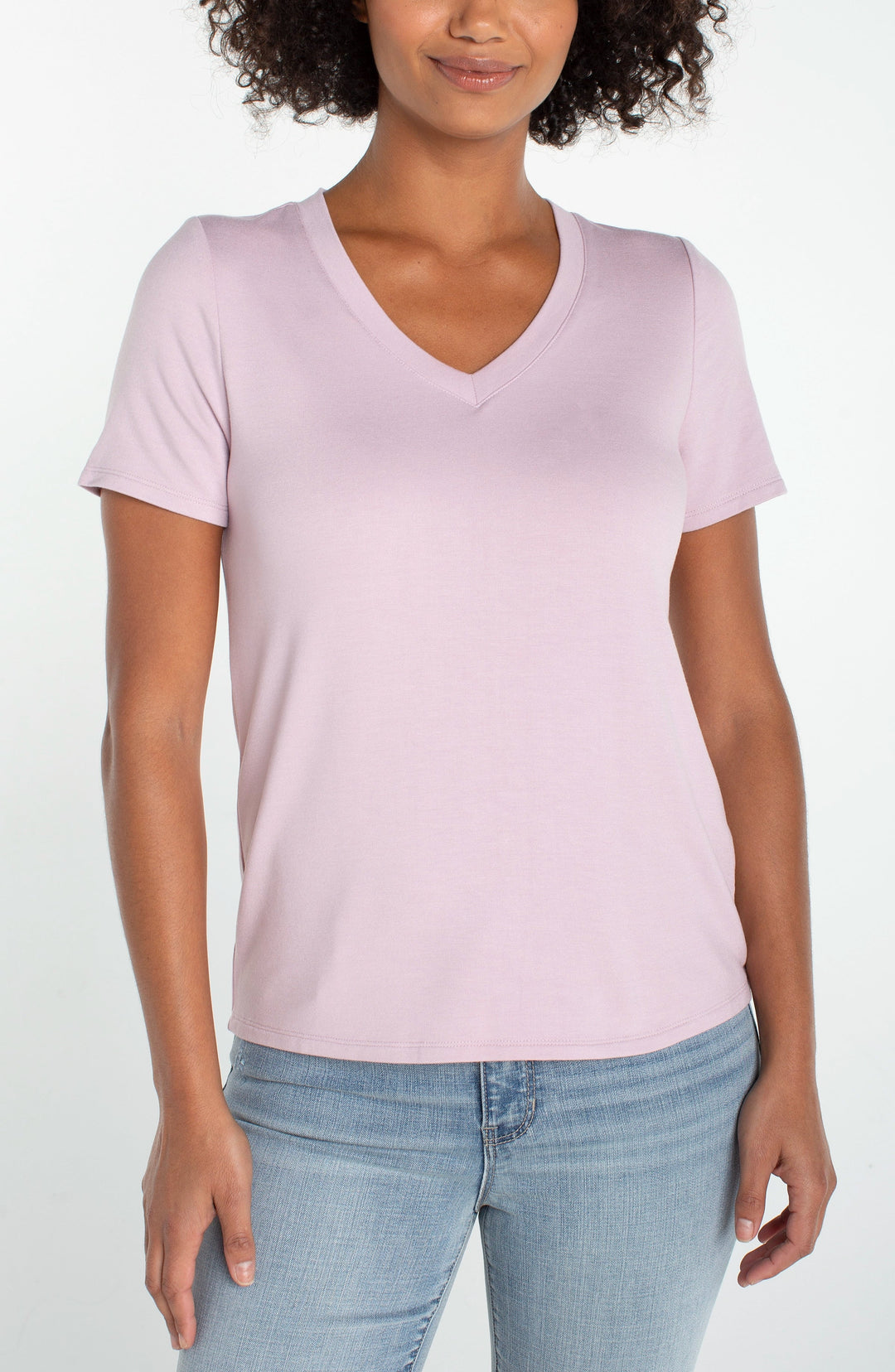Short Sleeve V-neck Knit Tee in Lilac Shadow