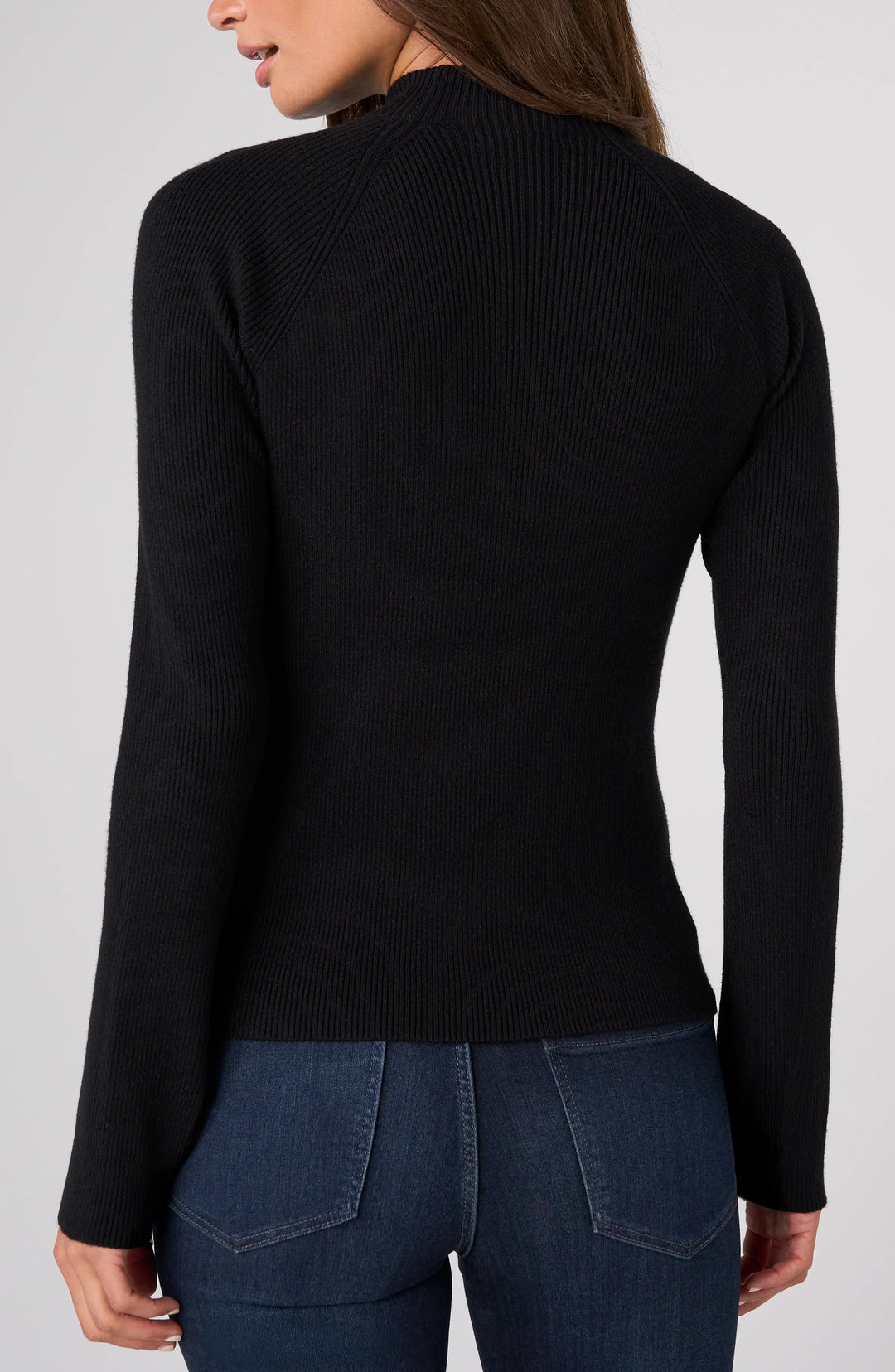 Long Sleeve Turtleneck Sweater in Black