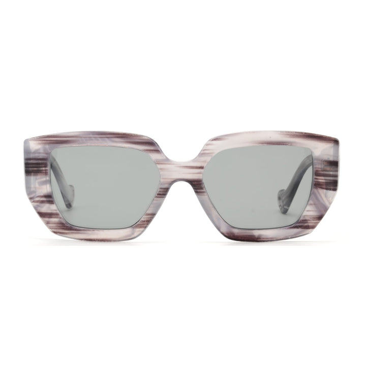 Nyla Polarized Sunglasses in Grey/Black Streaks