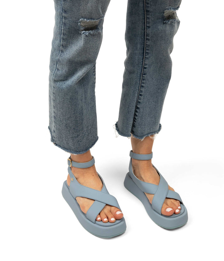 Noya Women's Vegan Sandals with Crossed Straps in Nude