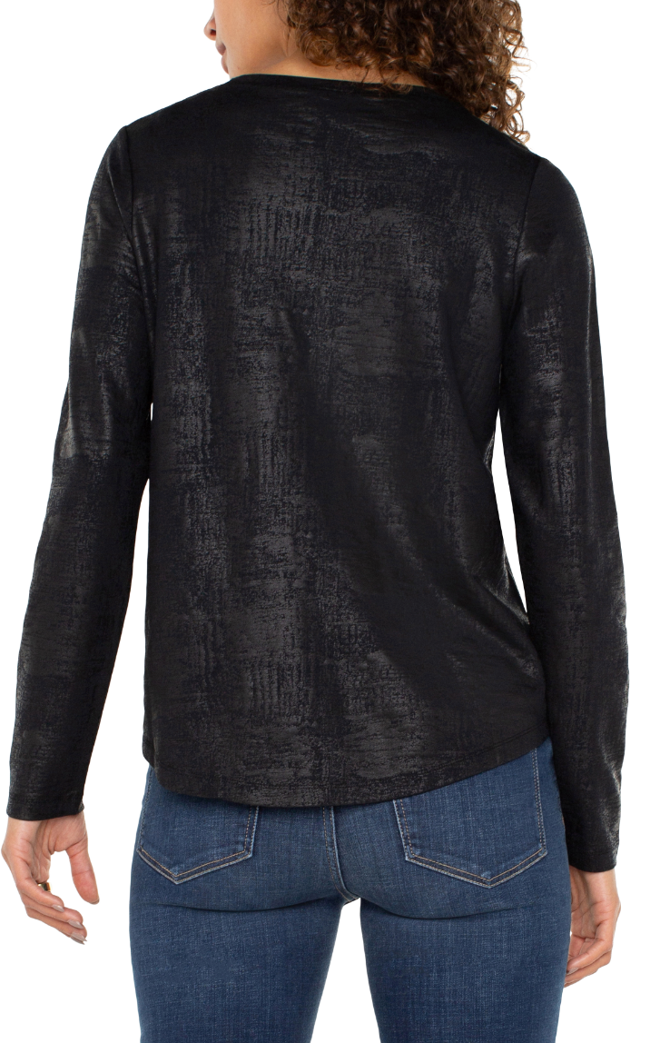 Long Sleeve Scoop Neck Top in Distressed Black