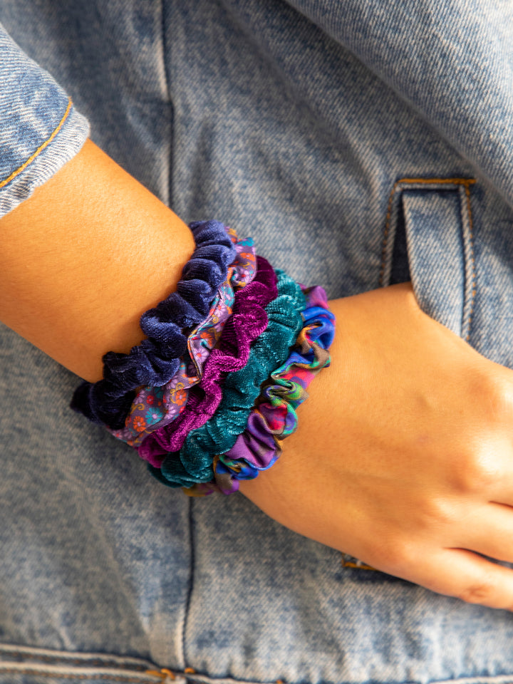 Print and Velvet Scrunchies in Navy - Set of 5