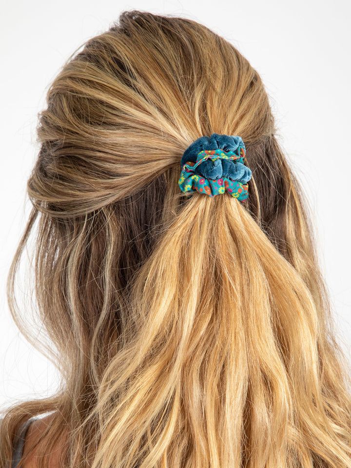Print and Velvet Scrunchies in Sage - Set of 5