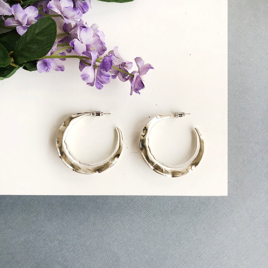 Wavy Hoops in Silver