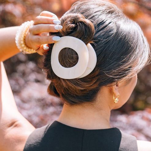 Flat Circle Hair Clip | Large | Almond Beige